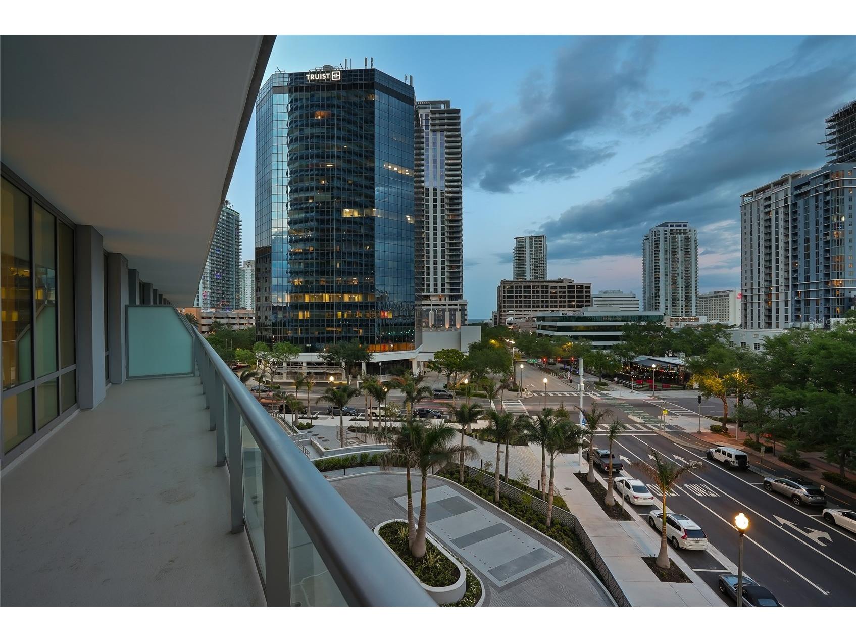 400 Central Avenue #303 Saint Petersburg FL 33701 TB8487690 image58