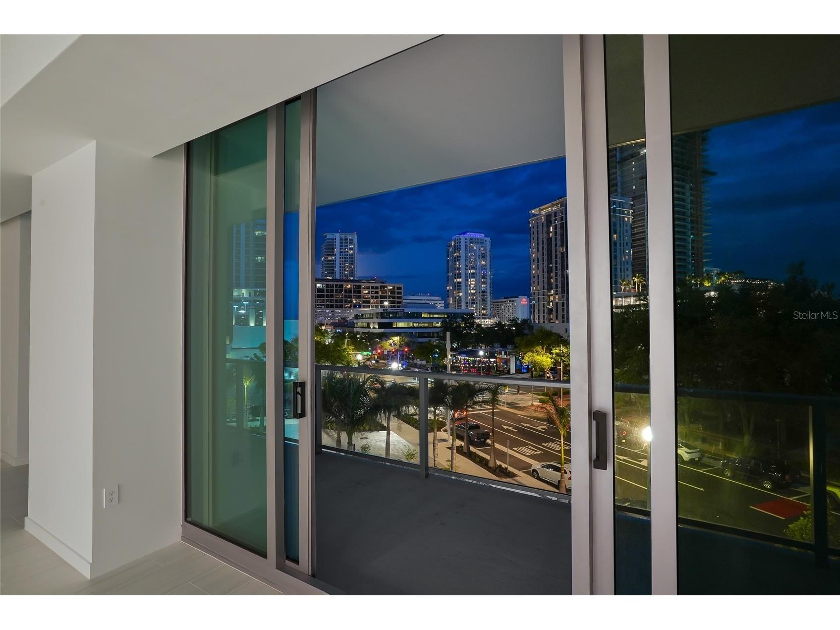 400 Central Avenue #303 Saint Petersburg FL 33701 TB8487690 image62