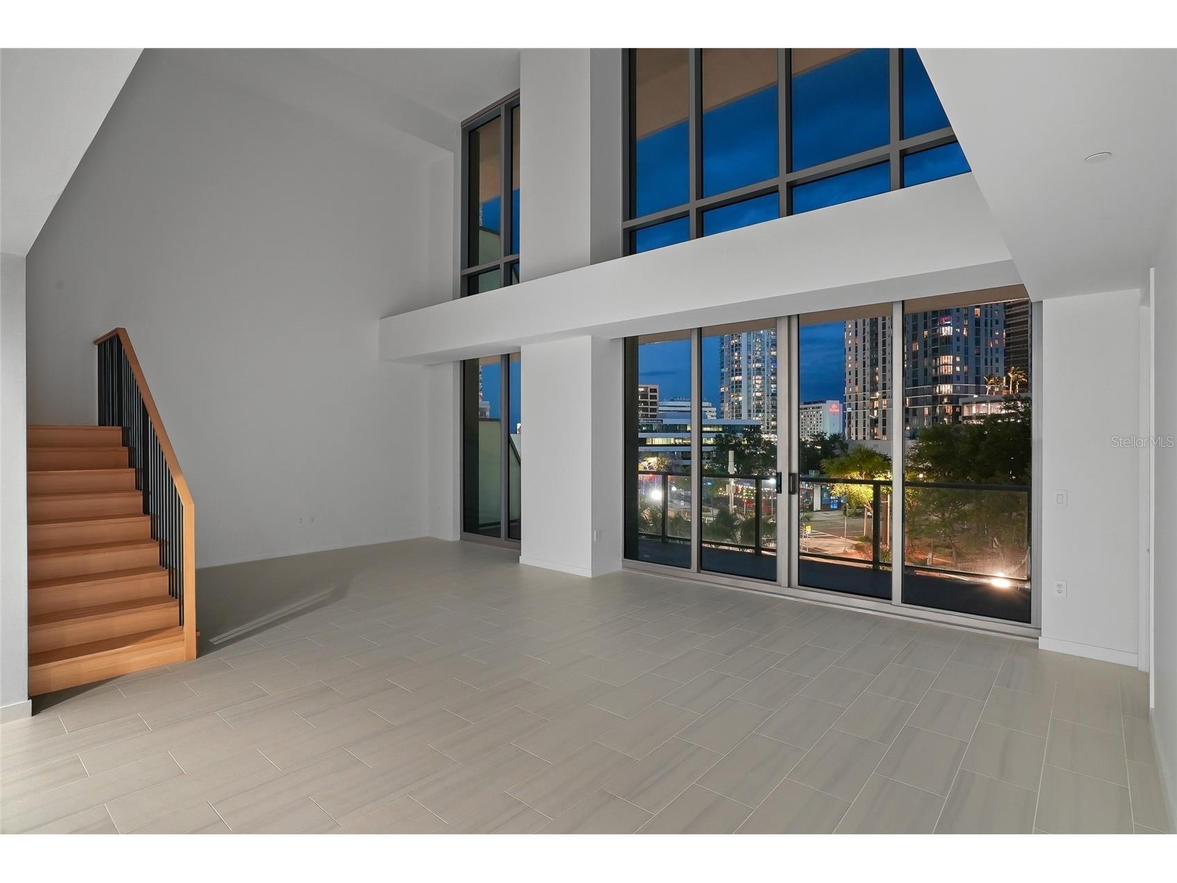 400 Central Avenue #303 Saint Petersburg FL 33701 TB8487690 image63