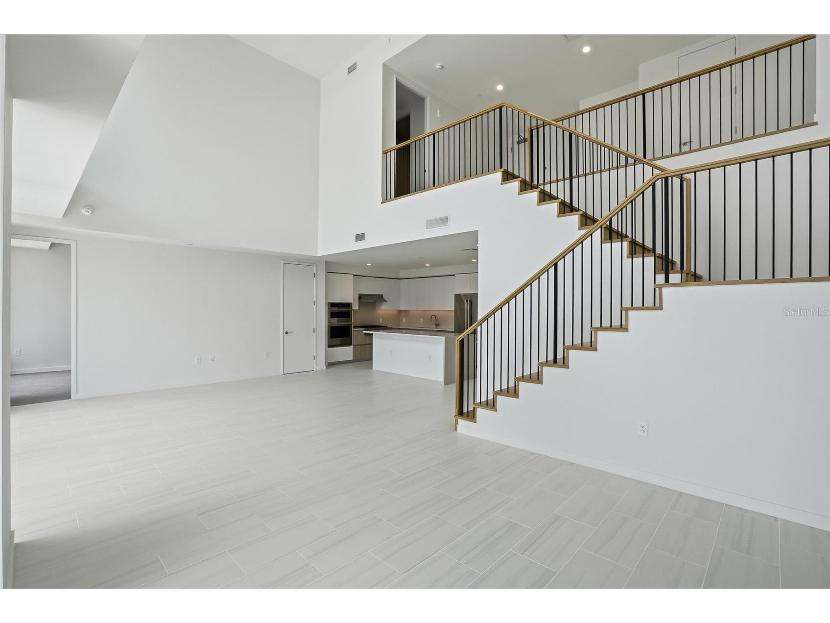 400 Central Avenue #303 Saint Petersburg FL 33701 TB8487690 image8