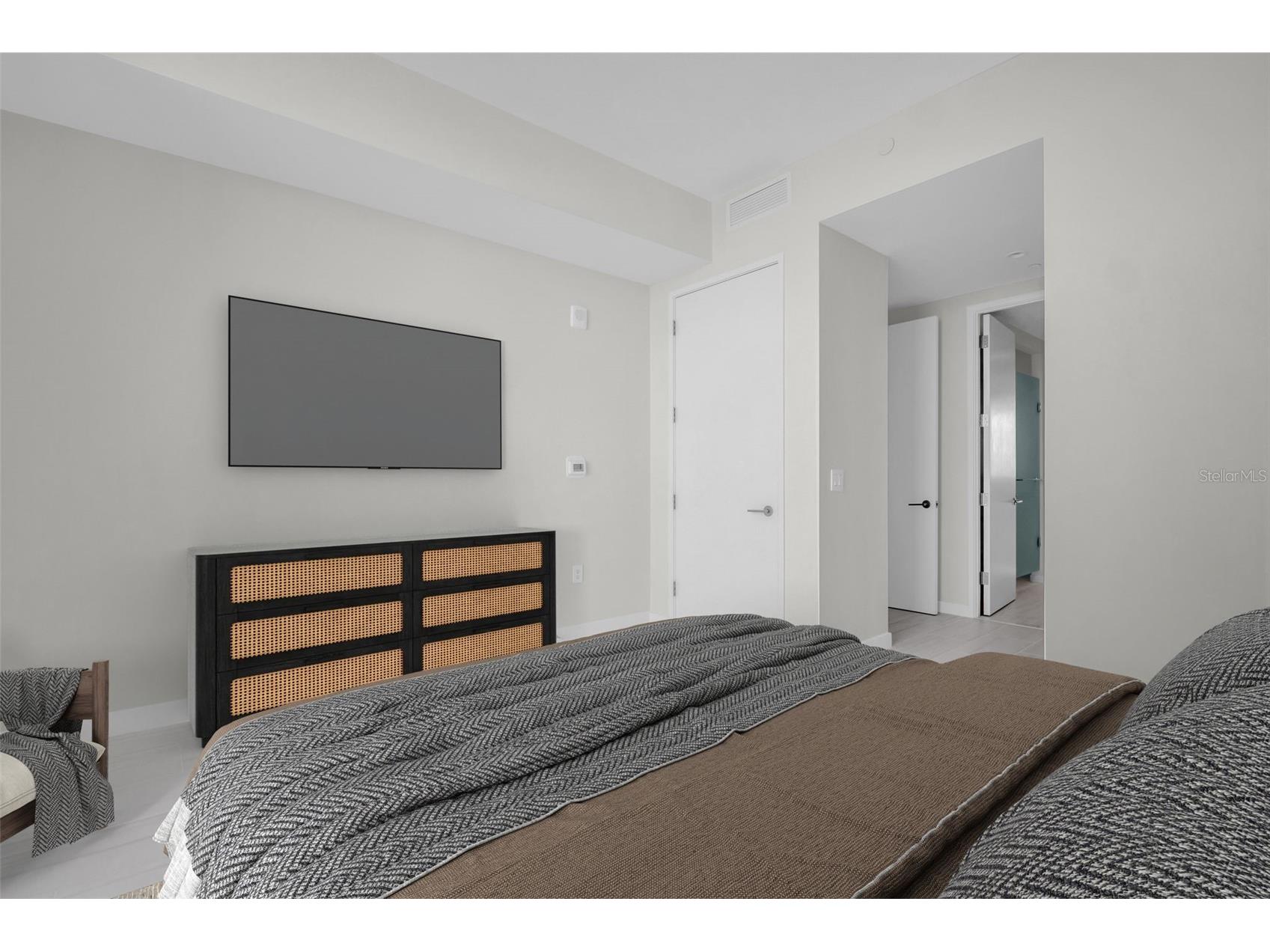 400 Central Avenue #3603 Saint Petersburg FL 33701 TB8501055 image42