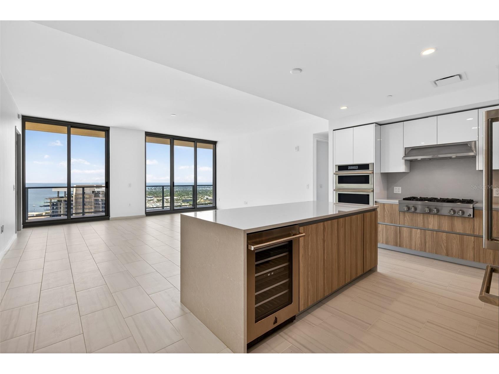 400 Central Avenue #3706 Saint Petersburg FL 33701 - TAMPA BAY & THE GULF TB8505959 image10
