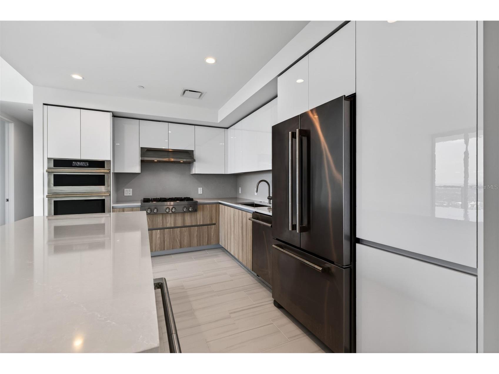 400 Central Avenue #3706 Saint Petersburg FL 33701 - TAMPA BAY & THE GULF TB8505959 image11