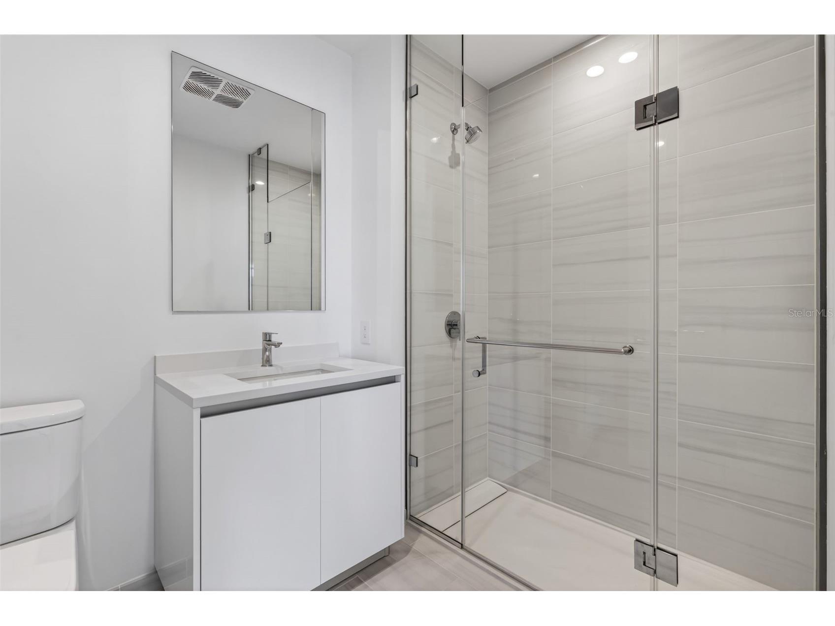 400 Central Avenue #3706 Saint Petersburg FL 33701 - TAMPA BAY & THE GULF TB8505959 image26