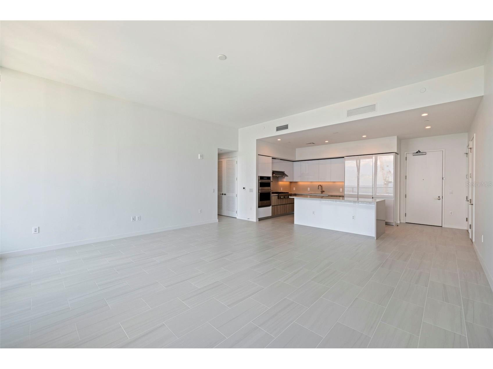 400 Central Avenue #3906 Saint Petersburg FL 33701 TB8510798 image23