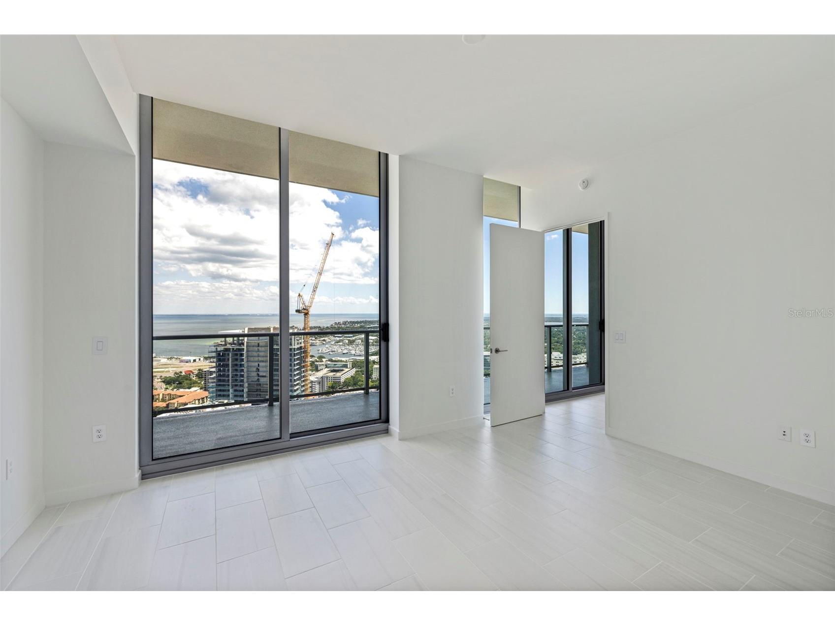 400 Central Avenue #3906 Saint Petersburg FL 33701 TB8510798 image25