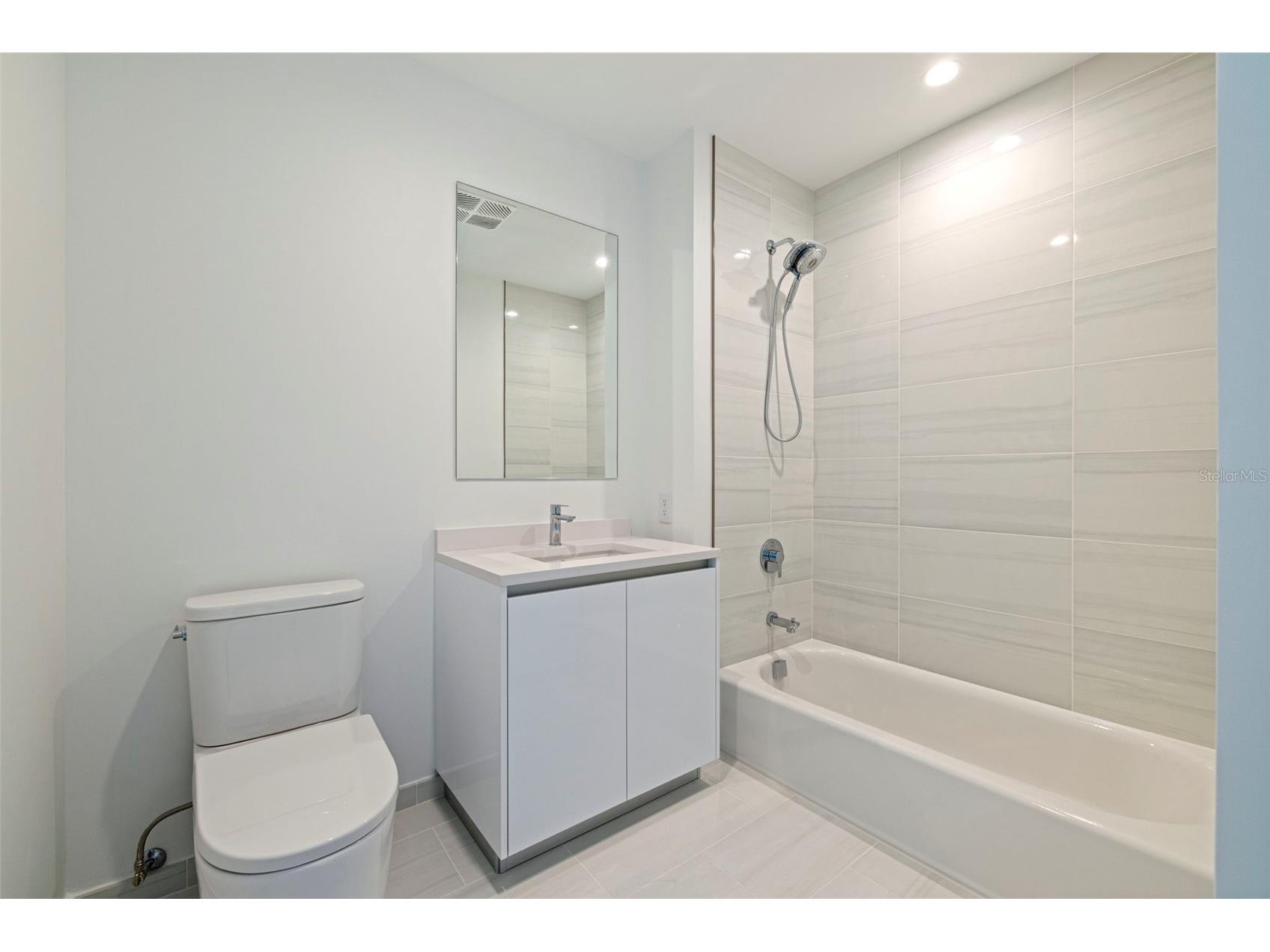 400 Central Avenue #3906 Saint Petersburg FL 33701 TB8510798 image41