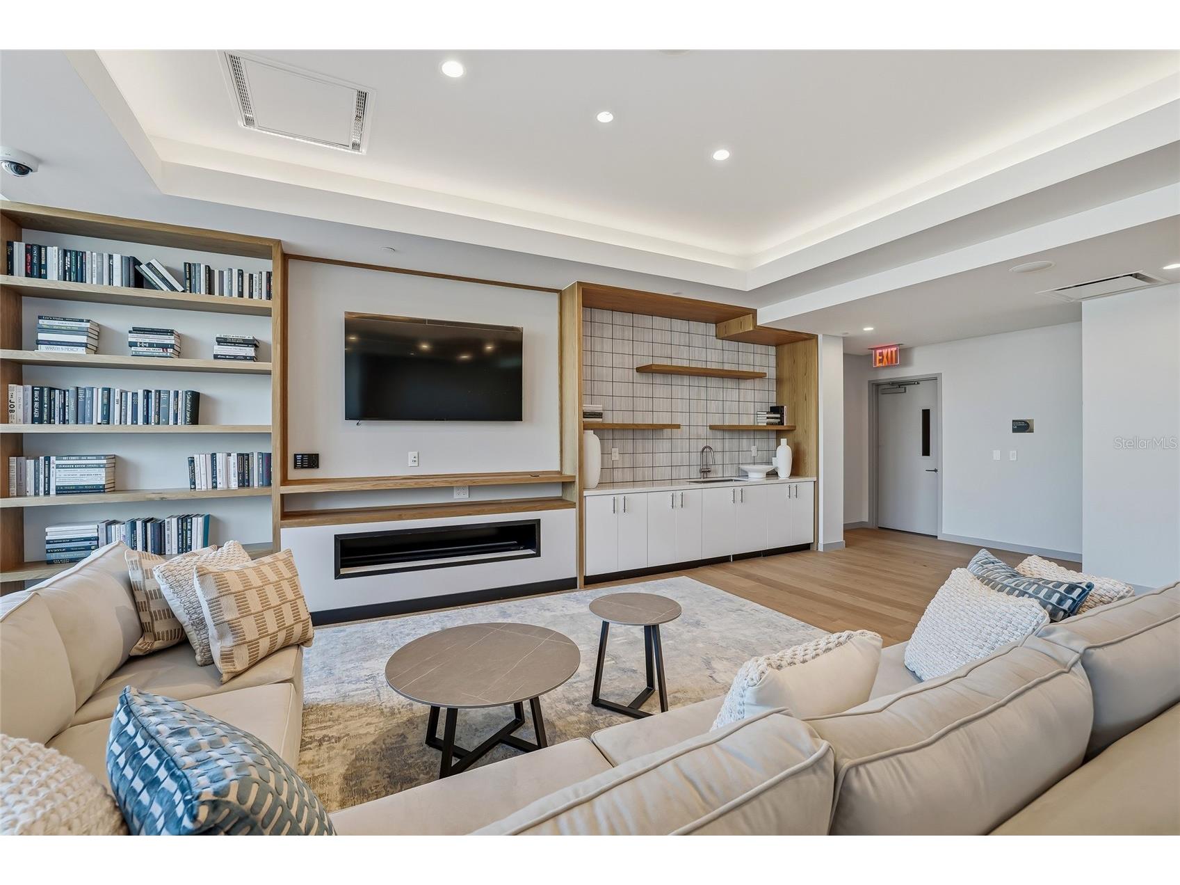 400 Central Avenue #505 Saint Petersburg FL 33701 - TAMPA BAY GULF OF AMERICA TB8492261 image65