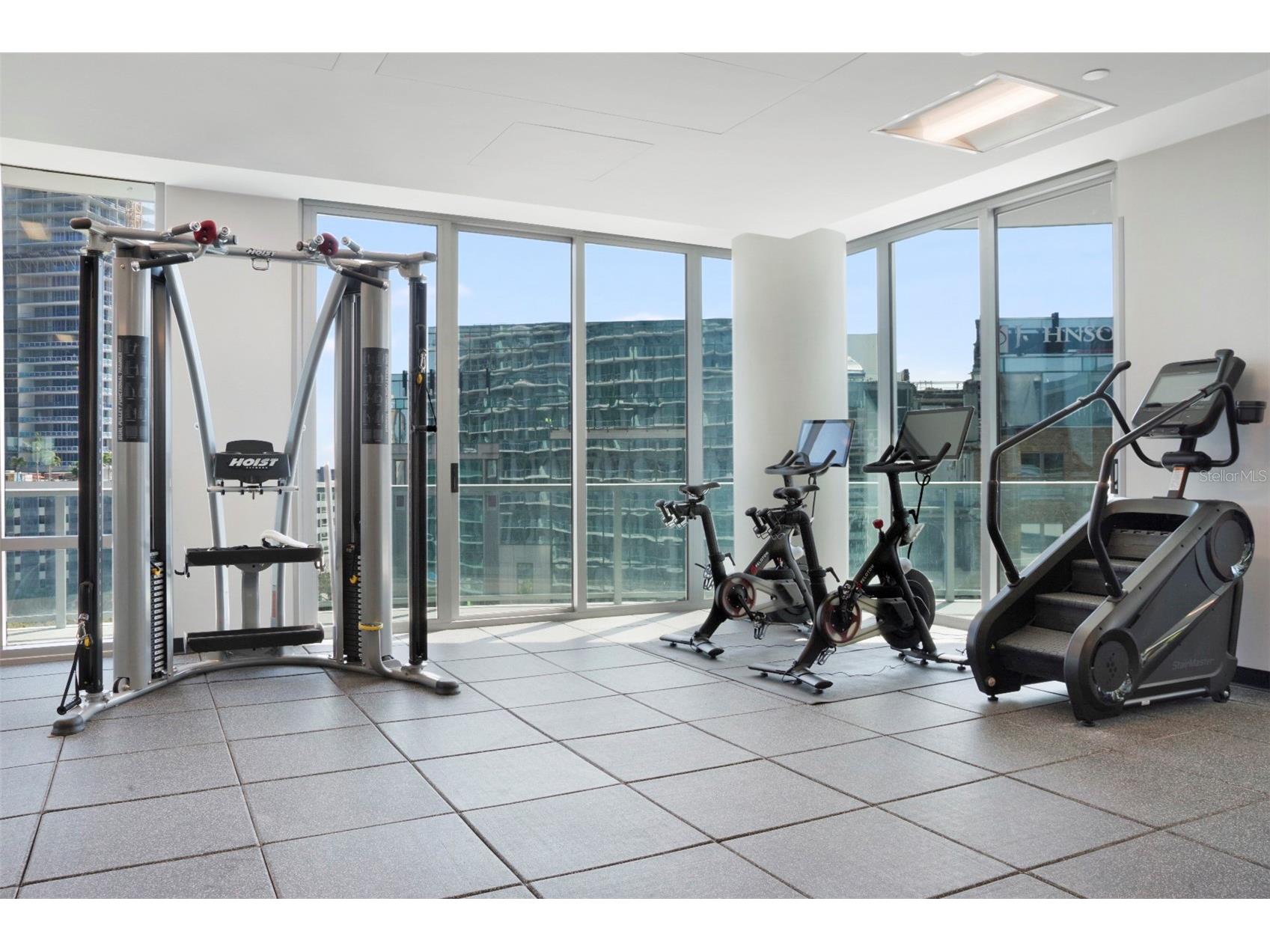 400 Central Avenue #906 Saint Petersburg FL 33701 - TAMPA BAY TB8477981 image51