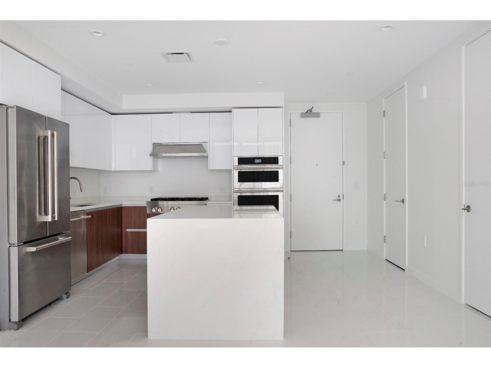 400 Central Avenue #906 Saint Petersburg FL 33701 - TAMPA BAY TB8477981 image6