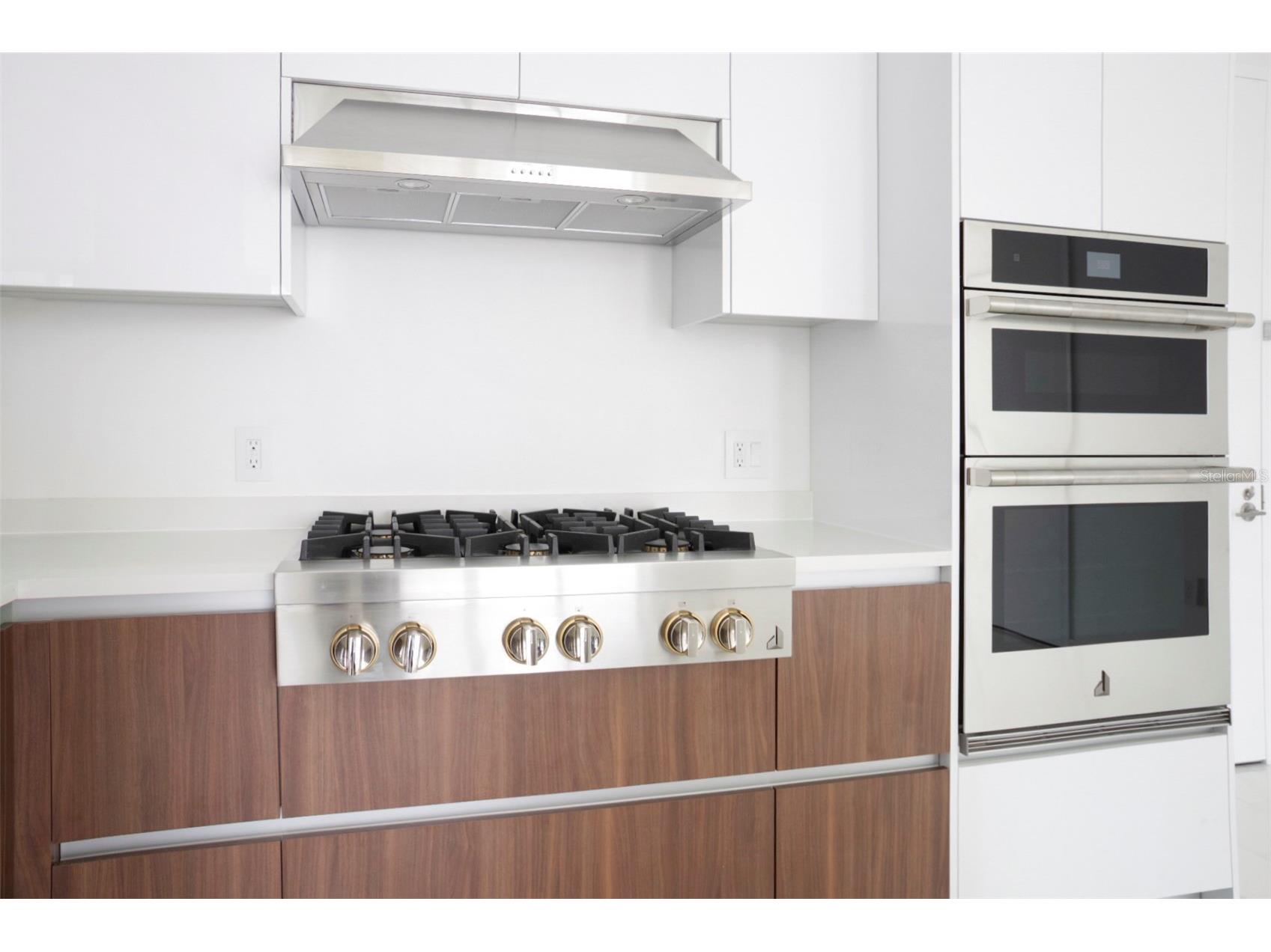 400 Central Avenue #906 Saint Petersburg FL 33701 - TAMPA BAY TB8477981 image8