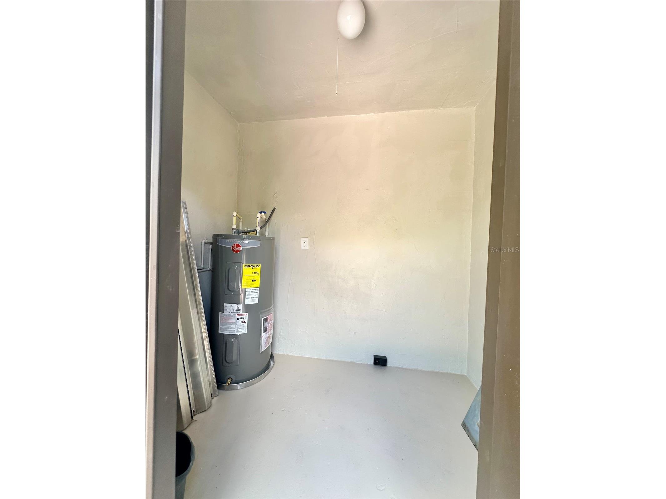 400 Dalton Boulevard Port Charlotte FL 33952 A4690952 image13