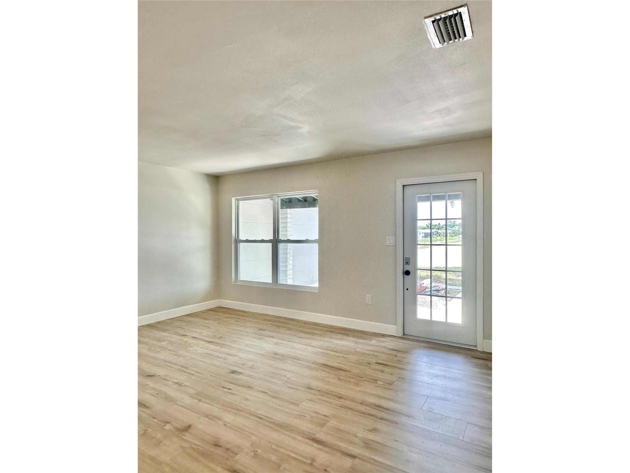 400 Dalton Boulevard Port Charlotte FL 33952 A4690952 image7