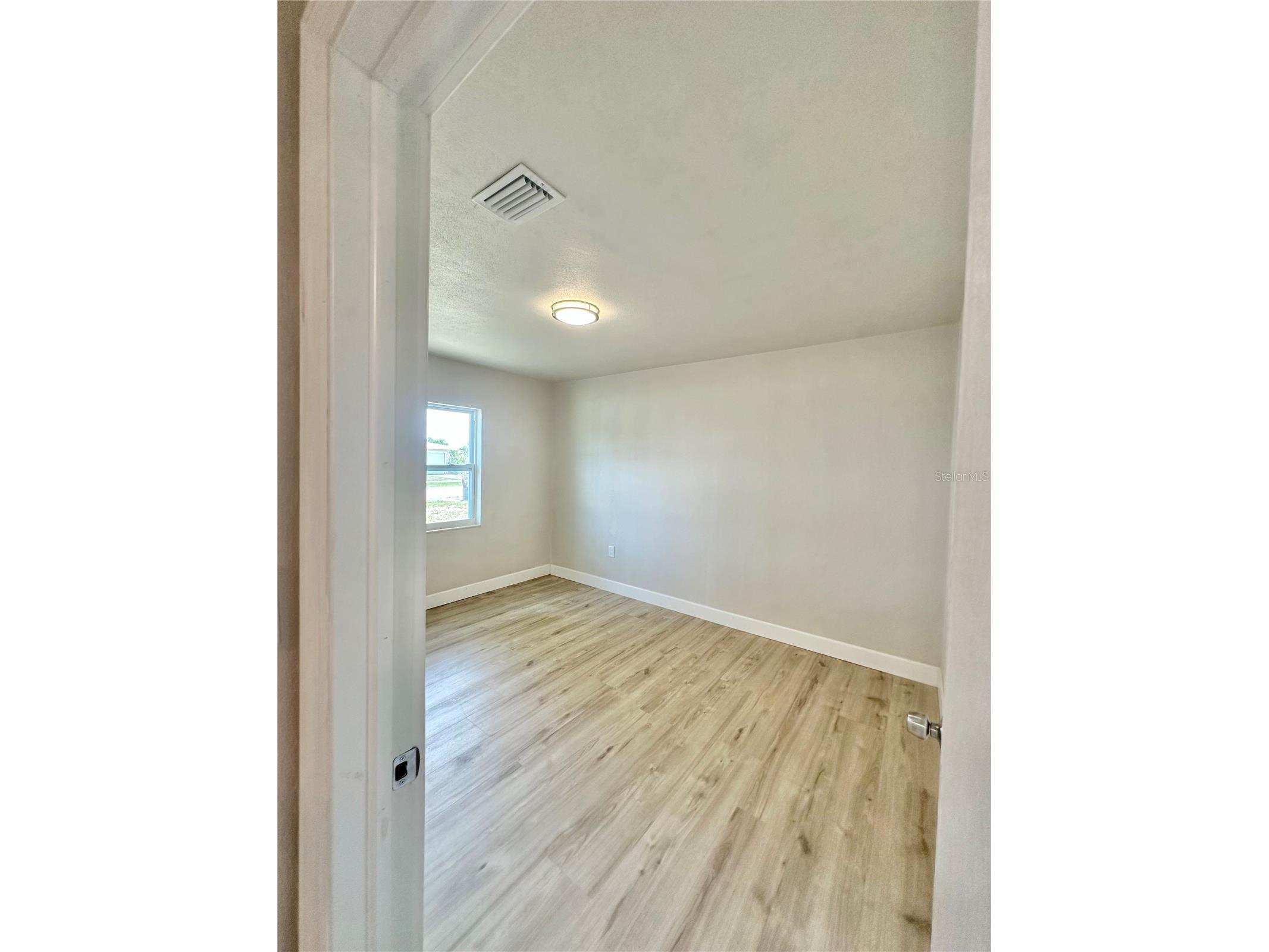 400 Dalton Boulevard Port Charlotte FL 33952 A4690952 image9