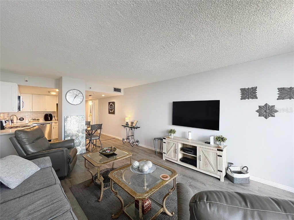 400 E Colonial Drive #1501 Orlando FL 32803 O6319114 image14