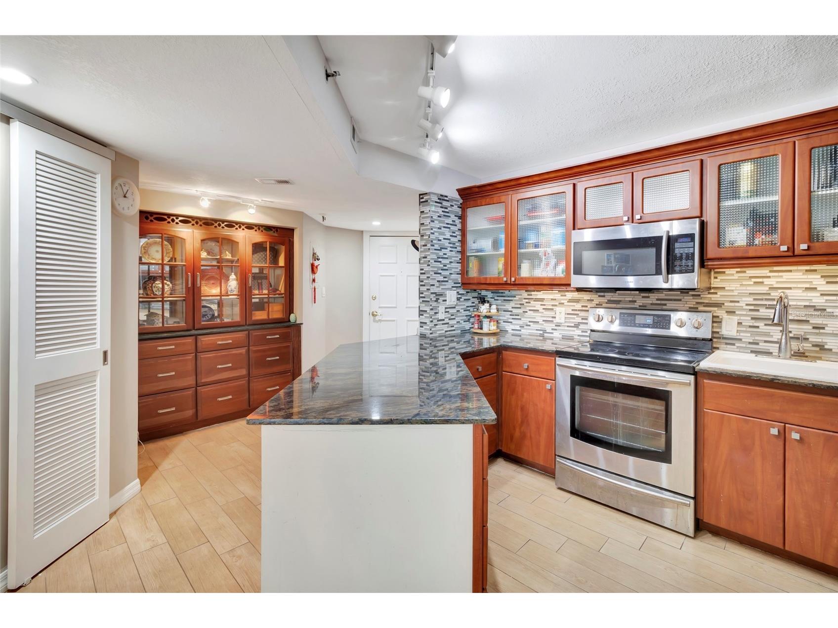 400 E Colonial Drive #1609 Orlando FL 32803 G5113508 image5