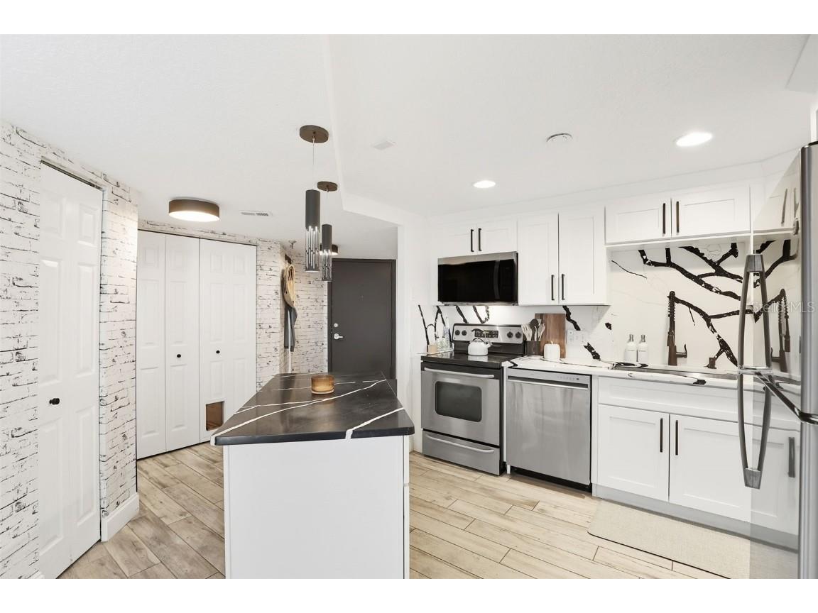 400 E Colonial Drive #604 Orlando FL 32803 O6345826 image7