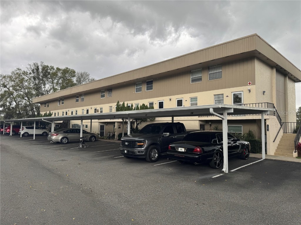 400 E Orlando Avenue #10 C Ocoee FL 34761 - STARKE LAKE O6289257 image1