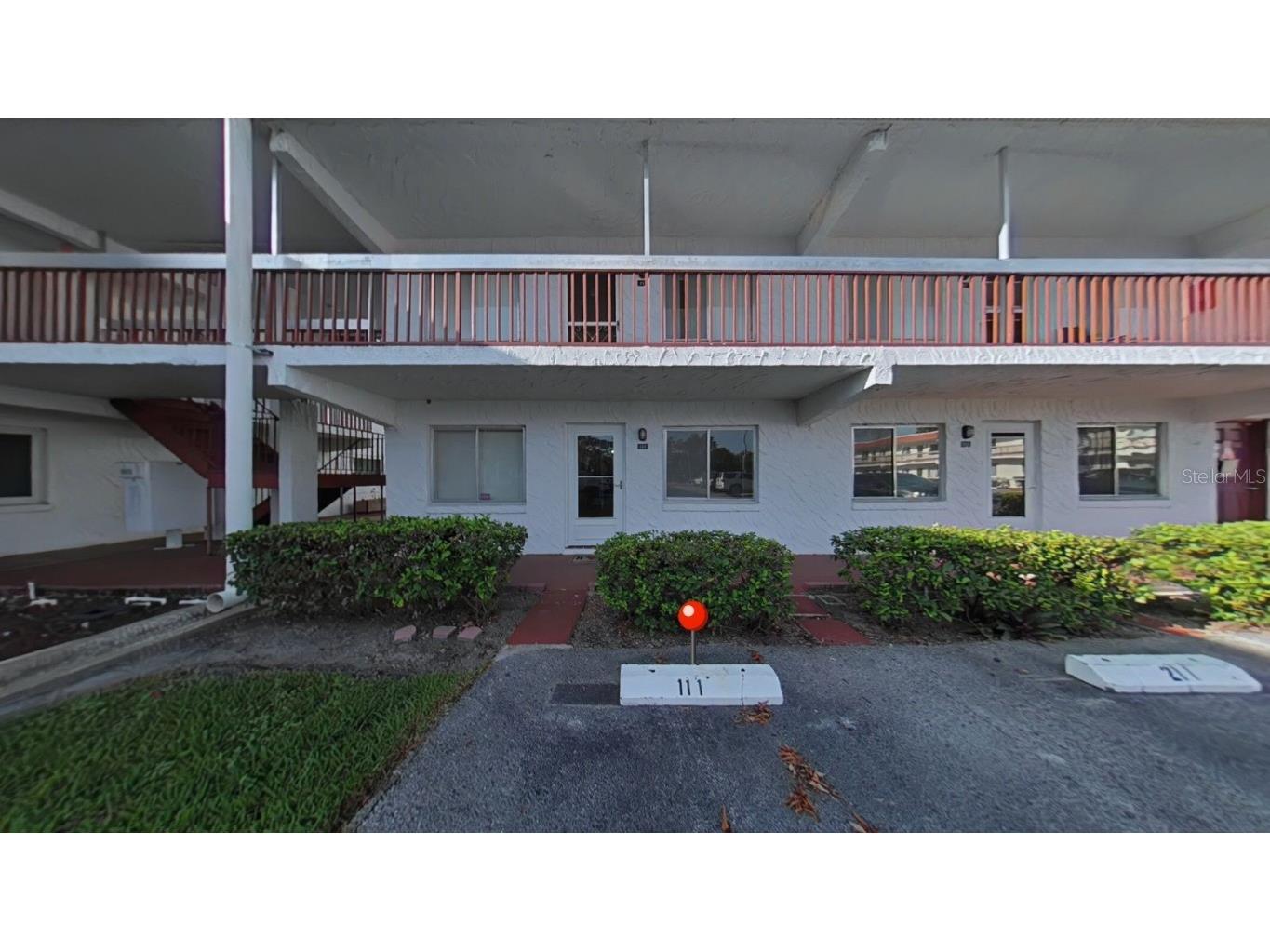 400 El Camino Dr #111 Winter Haven FL 33884 P4931161 image1