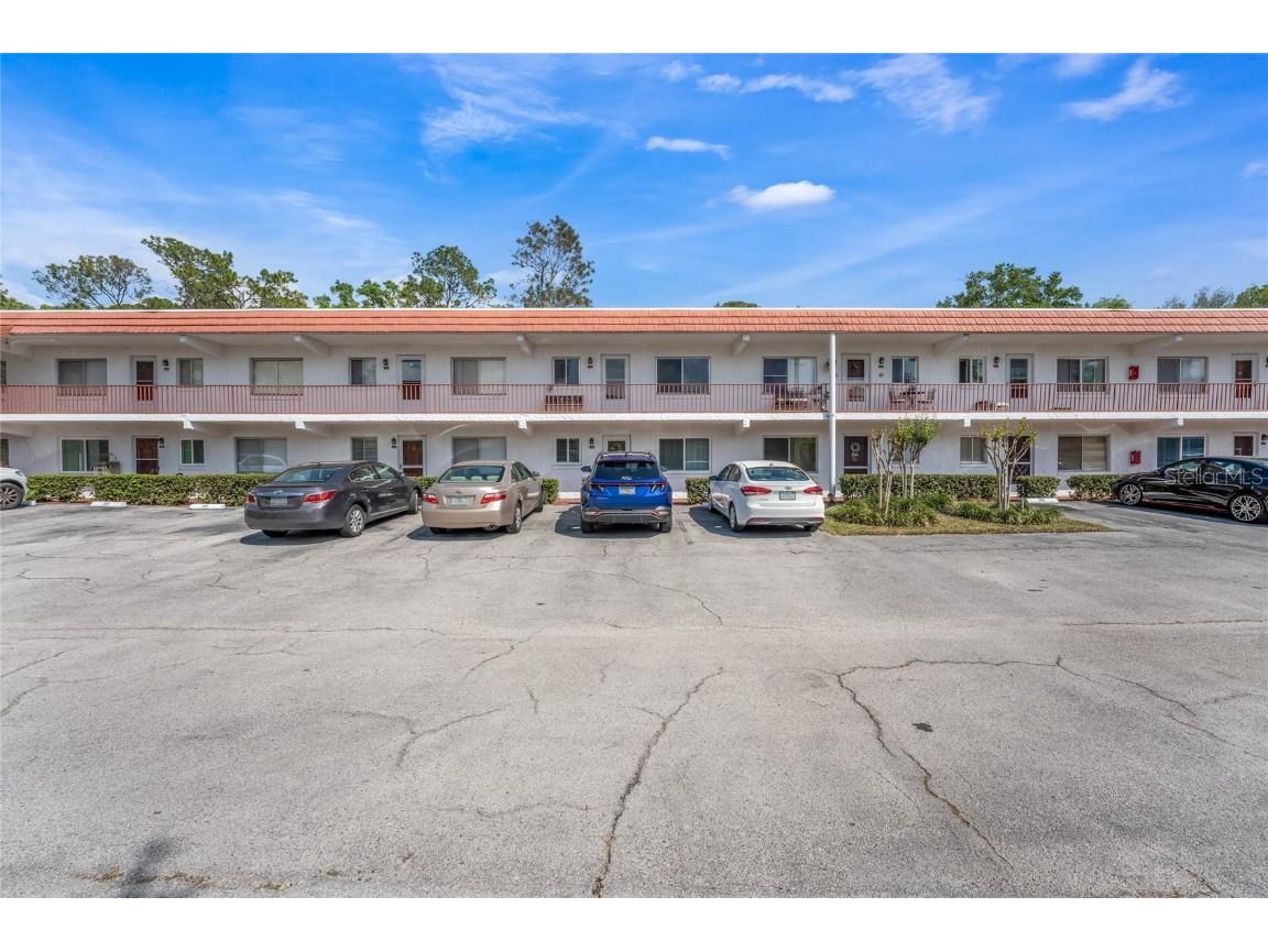 400 El Camino Drive #104 Winter Haven FL 33884 O6095023 image1