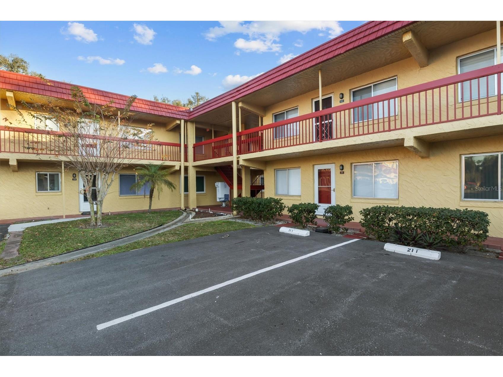 400 El Camino Drive #210 Winter Haven FL 33884 S5142500 image1