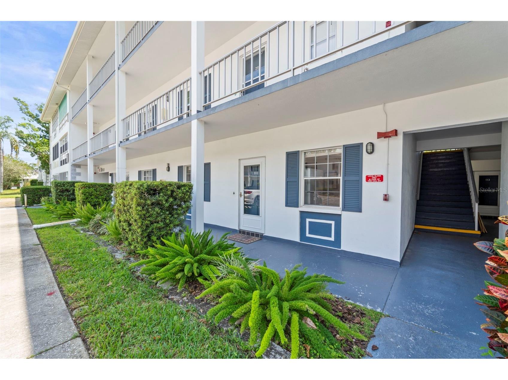 400 Glennes Lane #111 Dunedin FL 34698 TB8506006 image1