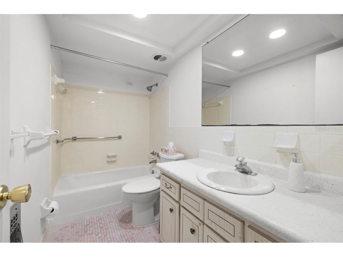 400 Glennes Lane #206 Dunedin FL 34698 TB8443811 image16