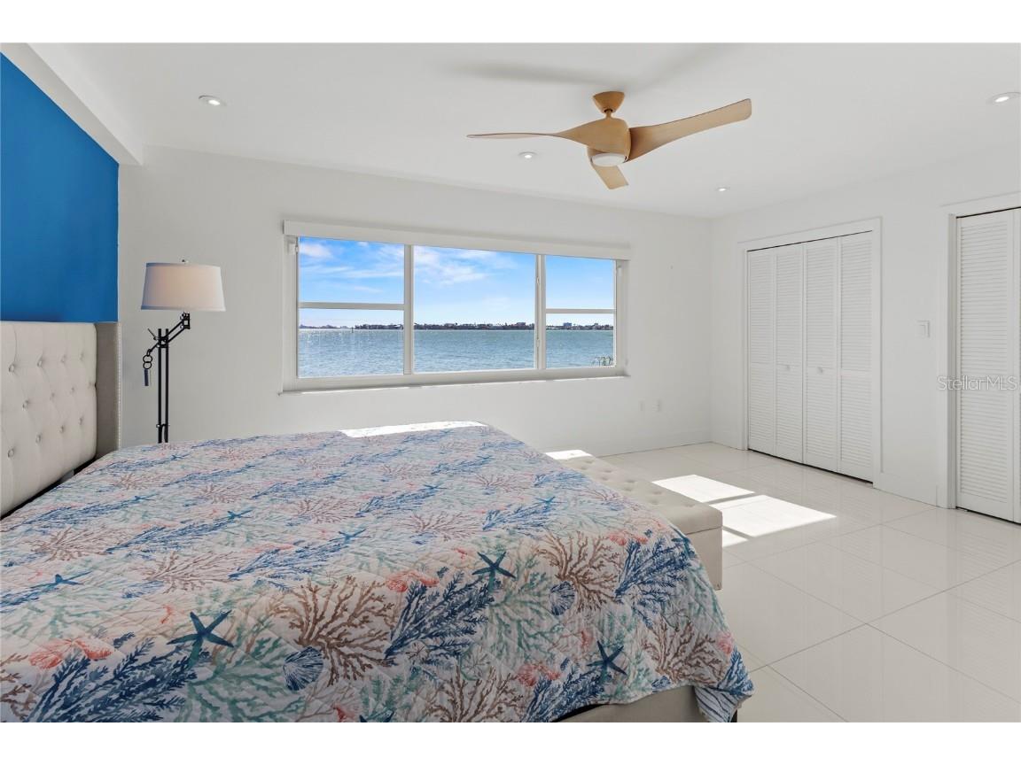 400 Golden Gate Point #11 Sarasota FL 34236 - SARASOTA BAY A4671447 image14