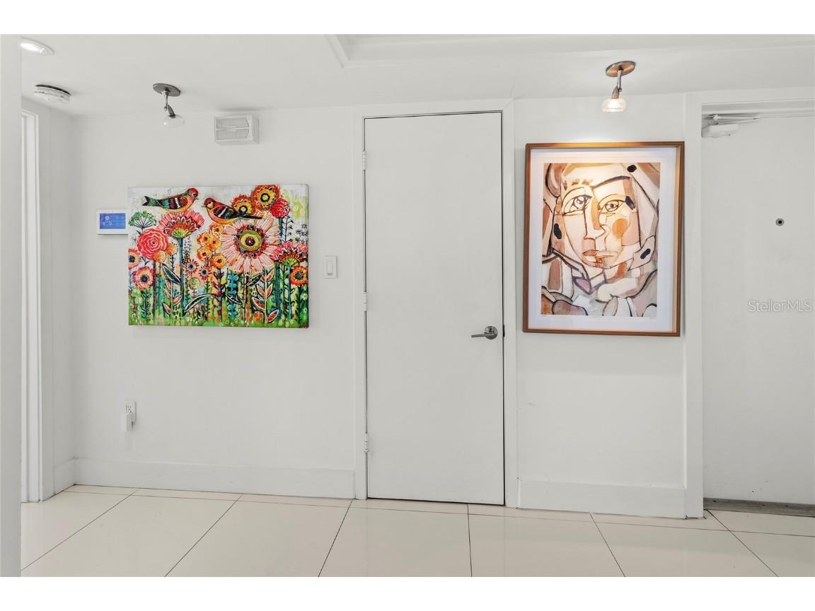 400 Golden Gate Point #11 Sarasota FL 34236 - SARASOTA BAY A4671447 image25