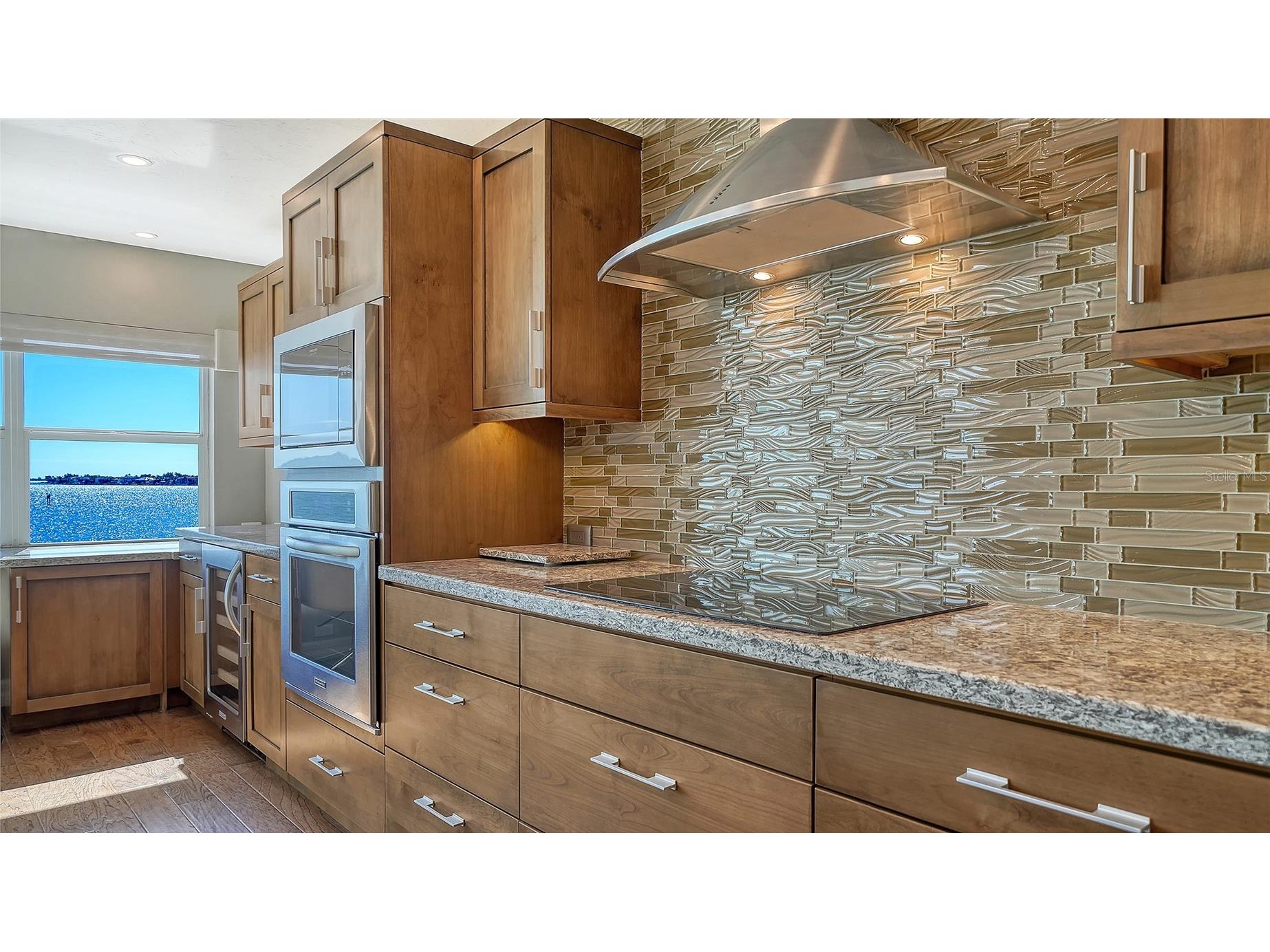 400 Golden Gate Point #31 Sarasota FL 34236 A4658356 image16