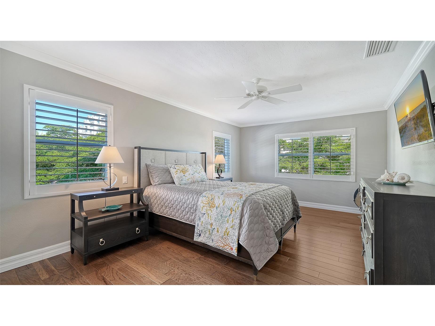 400 Golden Gate Point #31 Sarasota FL 34236 A4658356 image19