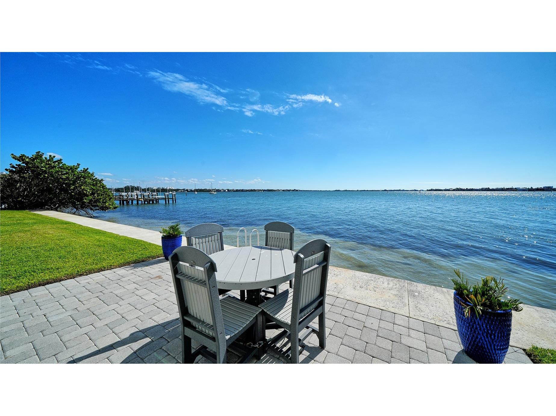 400 Golden Gate Point #31 Sarasota FL 34236 A4658356 image32