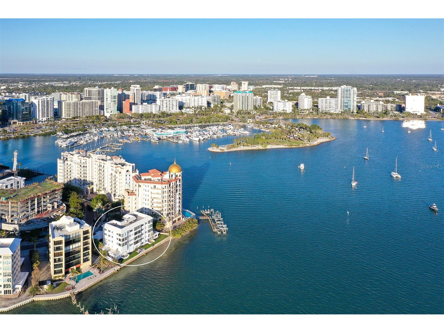 400 Golden Gate Point #51 & 52 Sarasota FL 34236 - SARASOTA BAY A4644647 image1