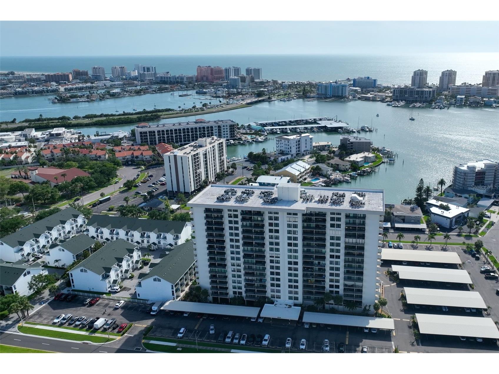 400 Island Way #1004 Clearwater Beach FL 33767 TB8514971 image1