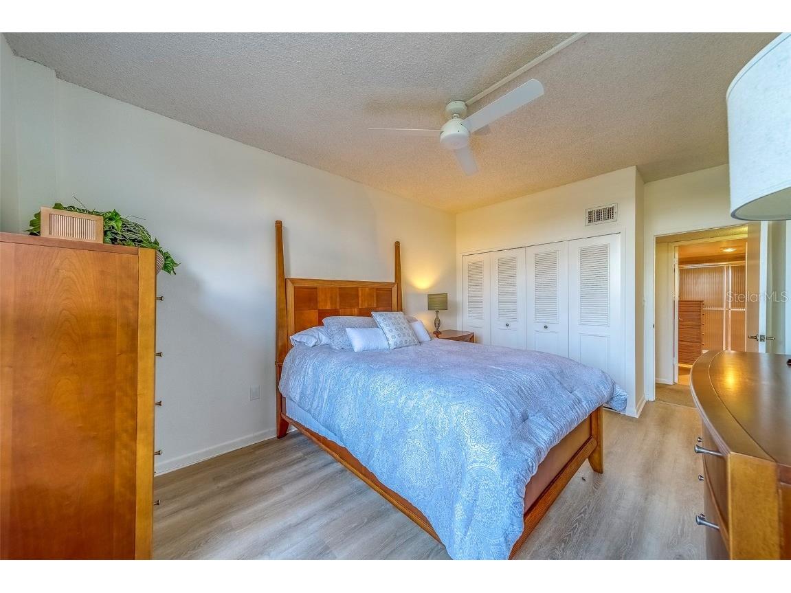 400 Island Way #104 Clearwater Beach FL 33767 TB8406028 image28