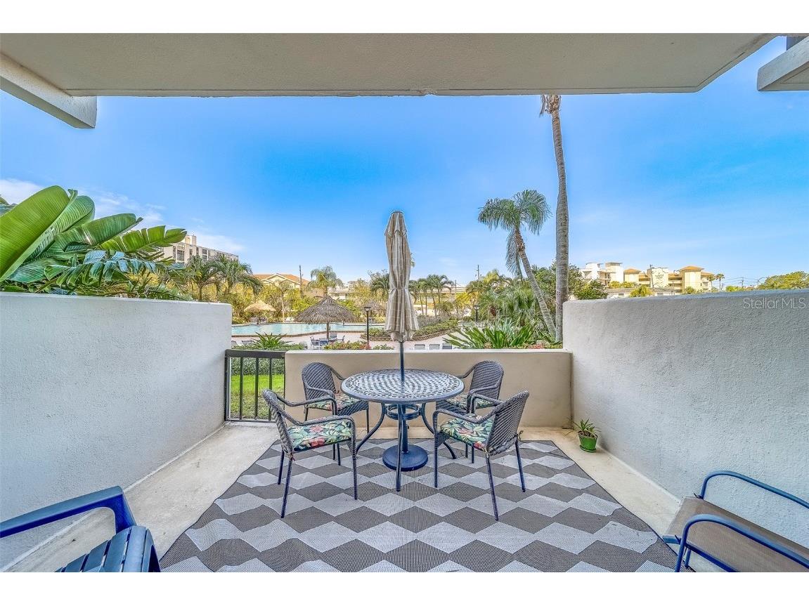 400 Island Way #104 Clearwater Beach FL 33767 TB8406028 image4