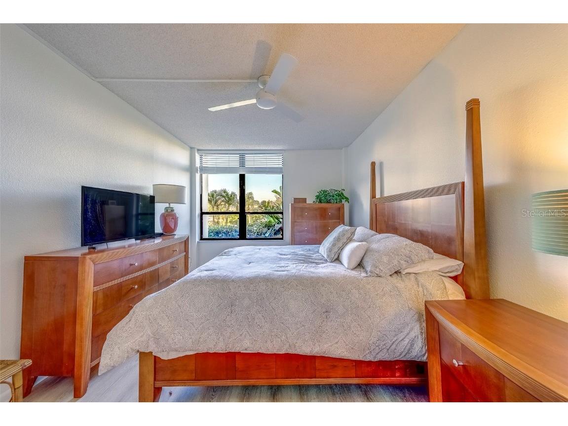 400 Island Way #104 Clearwater Beach FL 33767 TB8440192 image26