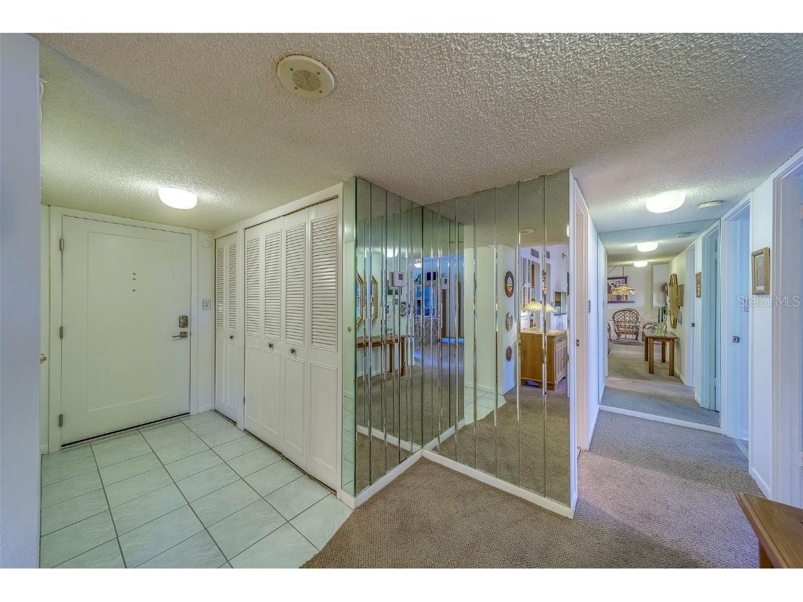 400 Island Way #104 Clearwater Beach FL 33767 TB8440192 image3