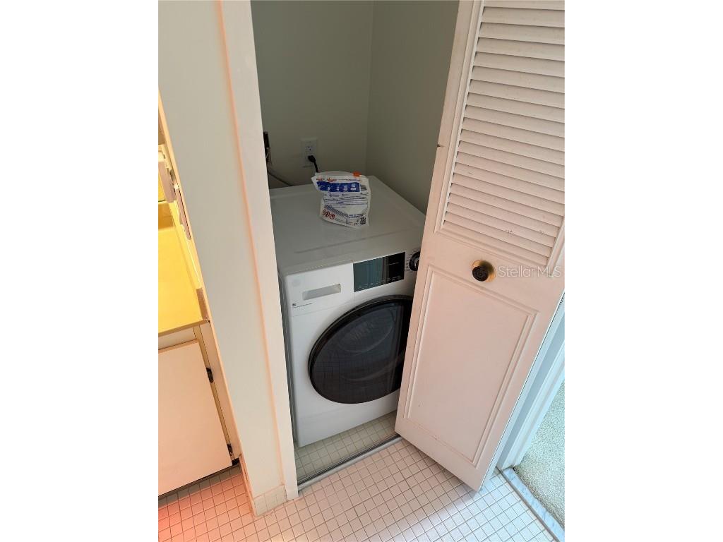 400 Island Way #1402 Clearwater Beach FL 33767 TB8390105 image19