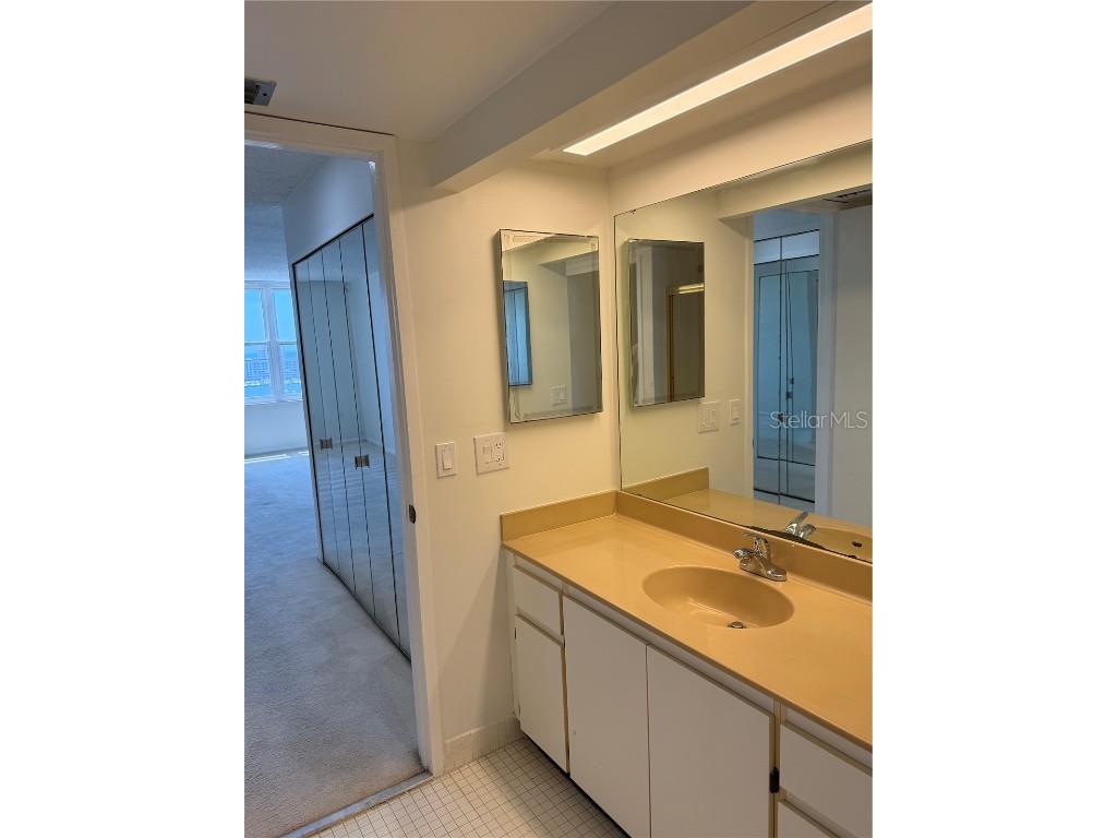 400 Island Way #1402 Clearwater Beach FL 33767 TB8390105 image26