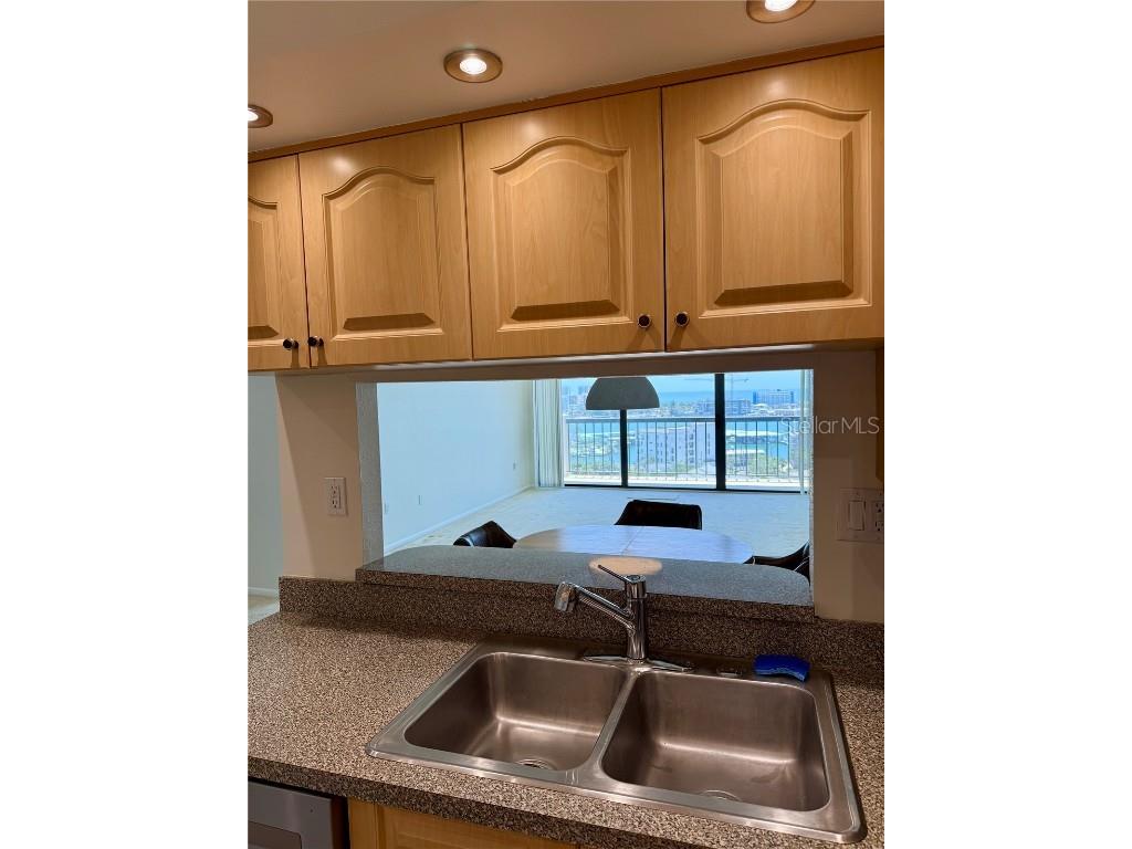 400 Island Way #1402 Clearwater Beach FL 33767 TB8390105 image5