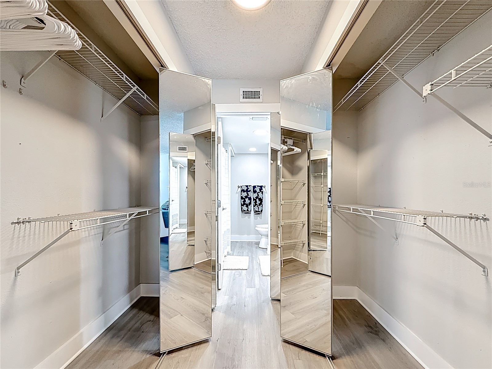 400 Island Way #1411 Clearwater Beach FL 33767 TB8499684 image37