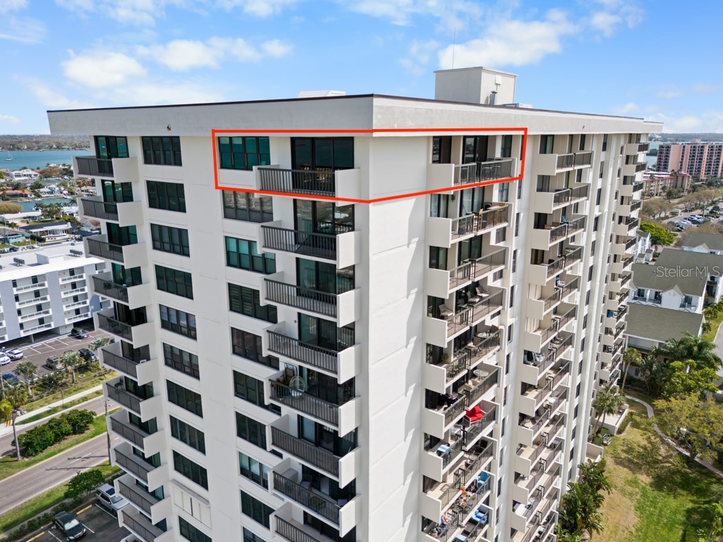 400 Island Way #1704 Clearwater FL 33767 U8233136 image1