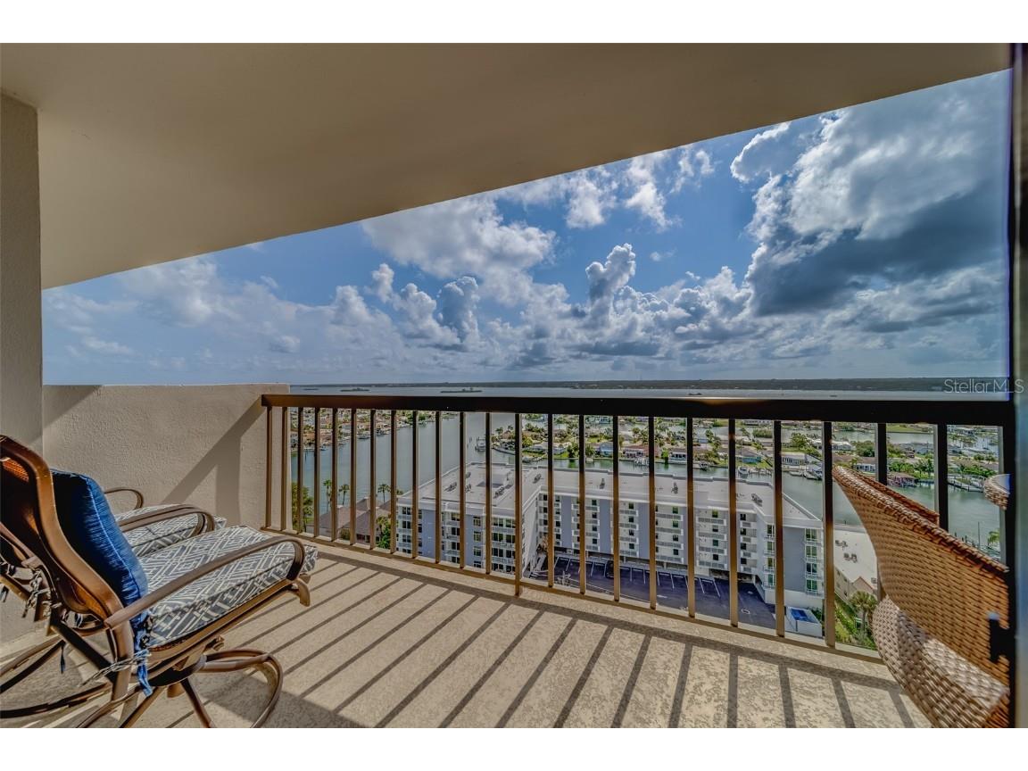 400 Island Way #1706 Clearwater FL 33767 U8207757 image1