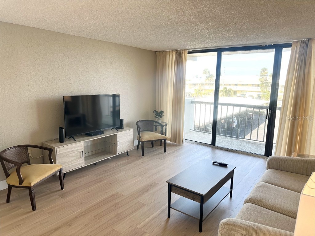 400 Island Way #206 Clearwater Beach FL 33767 TB8368404 image17