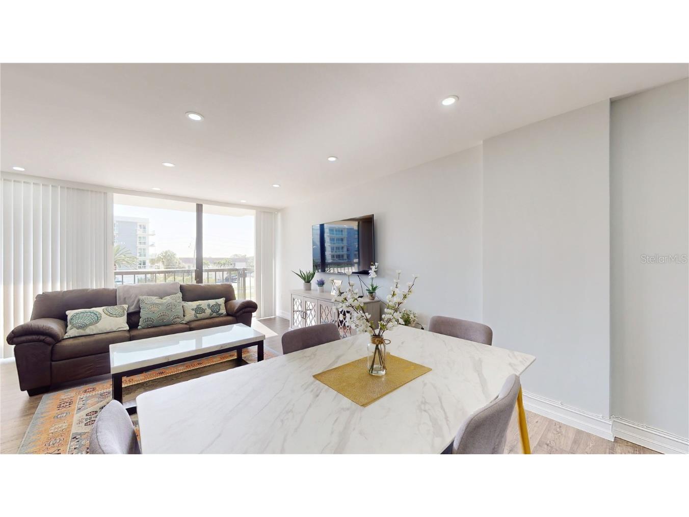 400 Island Way #210 Clearwater Beach FL 33767 TB8376721 image10