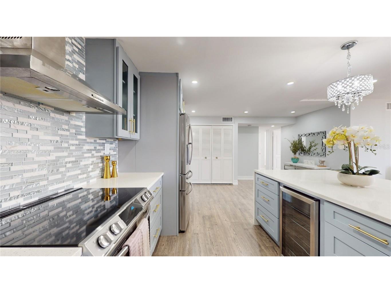 400 Island Way #210 Clearwater Beach FL 33767 TB8376721 image18