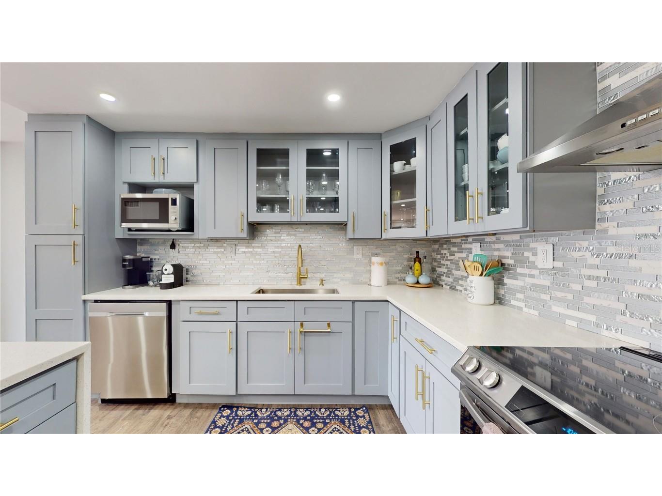 400 Island Way #210 Clearwater Beach FL 33767 TB8376721 image19