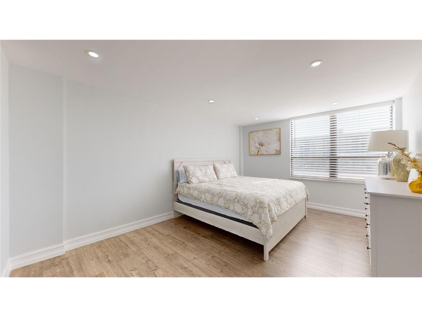 400 Island Way #210 Clearwater Beach FL 33767 TB8376721 image20