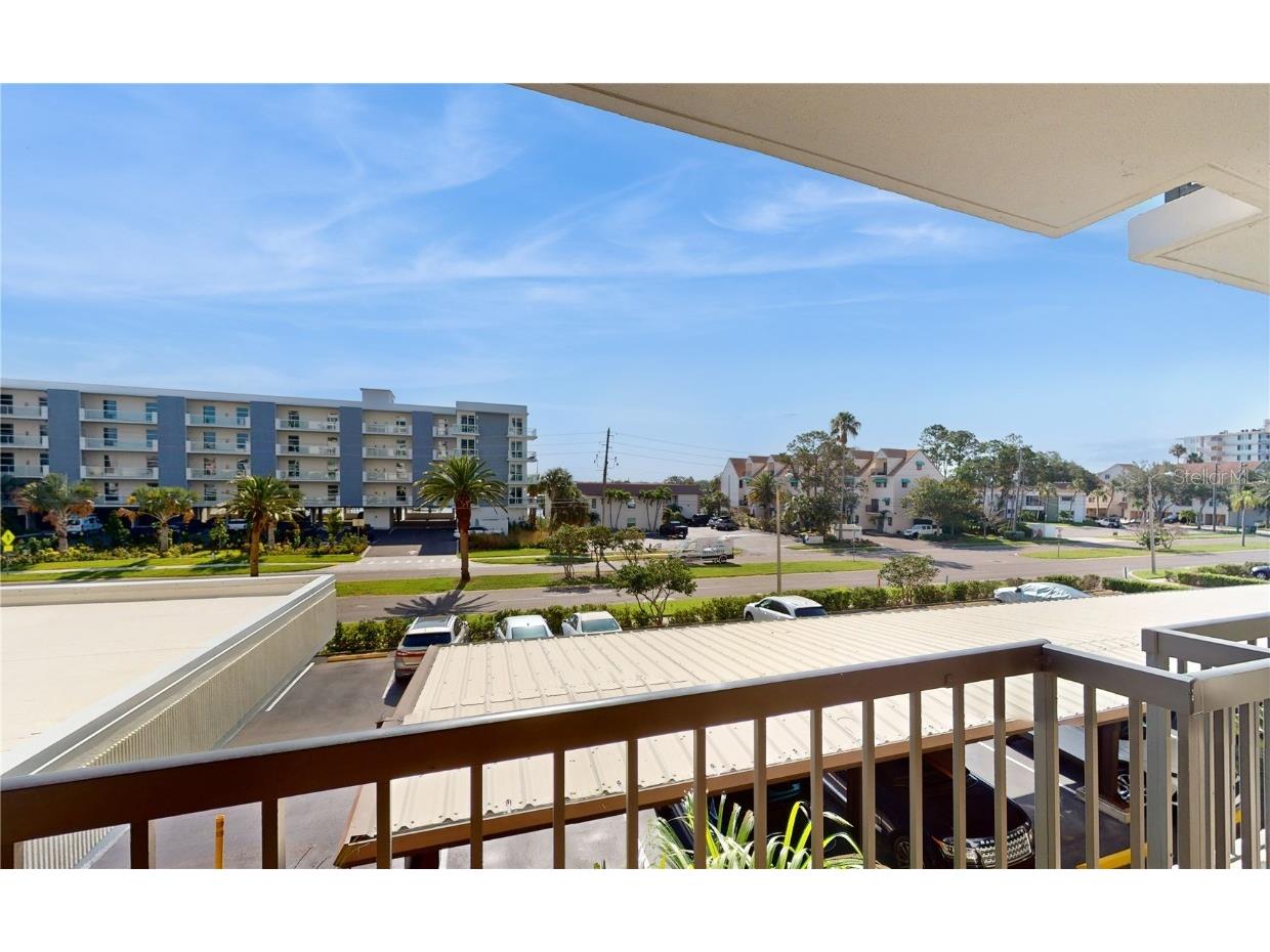 400 Island Way #210 Clearwater Beach FL 33767 TB8376721 image33